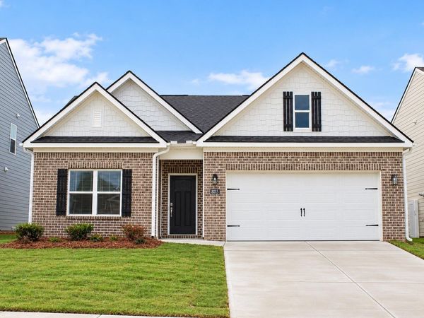 8015 Watercolour Lane, Ooltewah, TN 37363