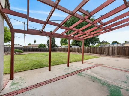 3346 W Euclid Ave, Stockton, CA 95204 Photo