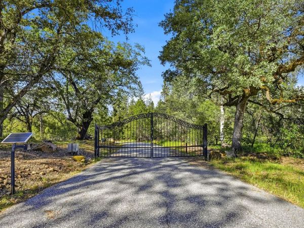 Bear Canyon Ct, Meadow Vista, CA 95722