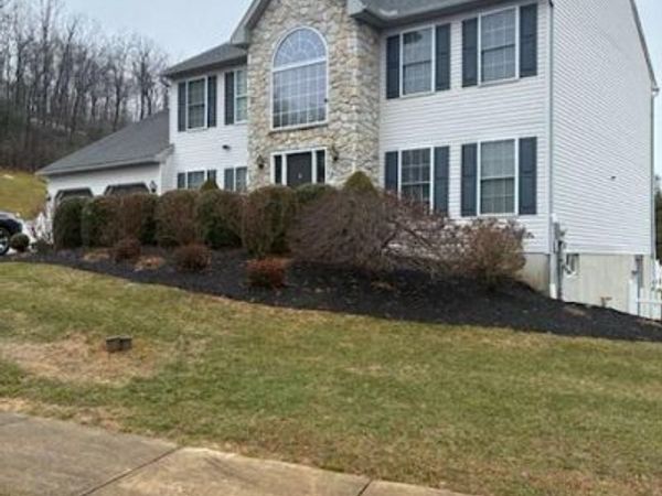 914 KATE DRIVE , SINKING SPRING, PA 19608