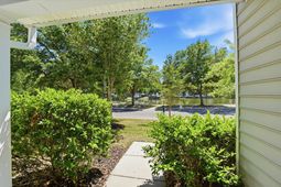 9670 Pebble Creek Boulevard photo 4