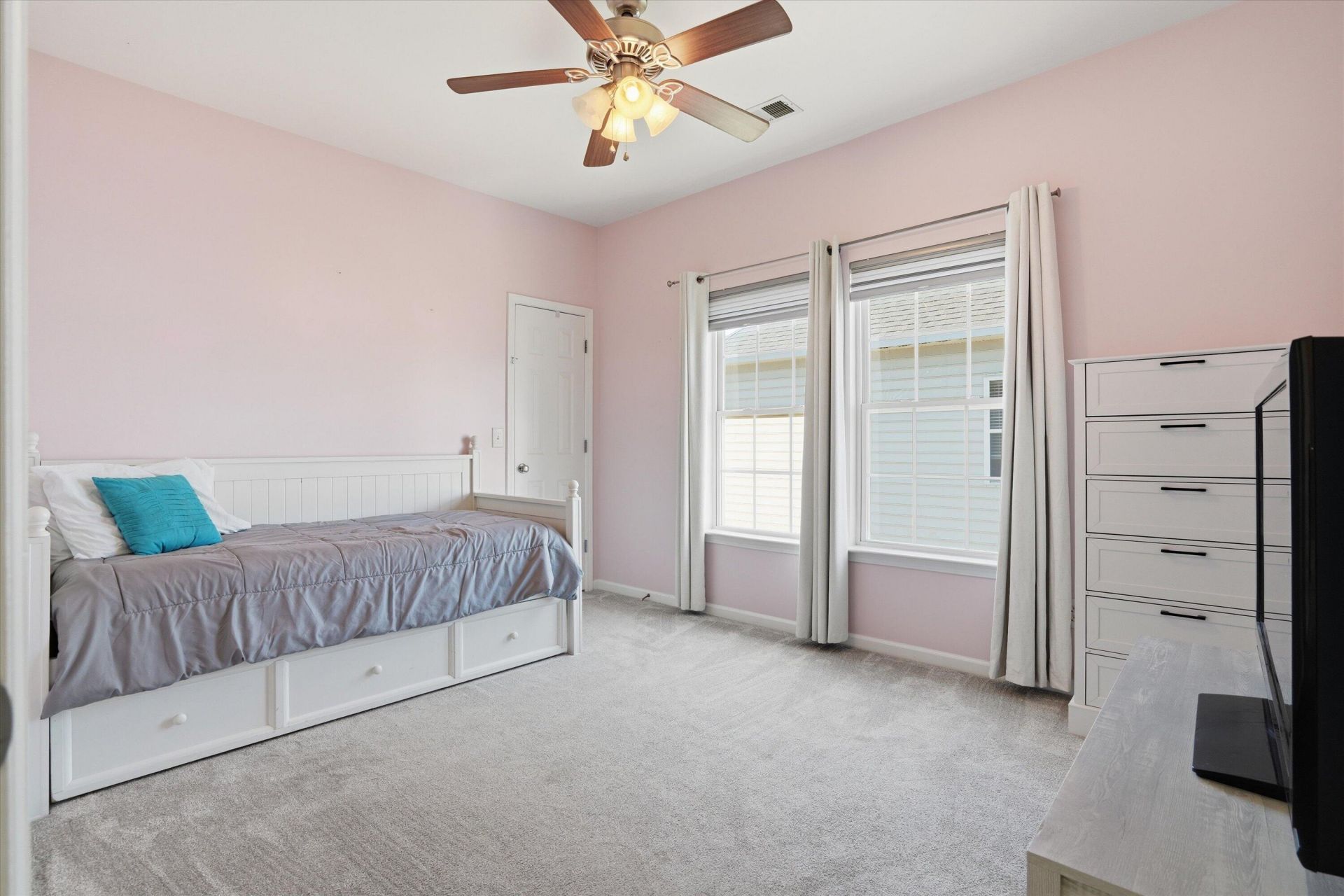 9670 Pebble Creek Boulevard Photo 25