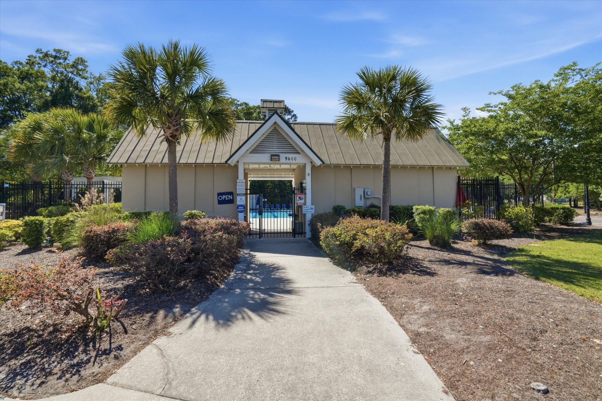 9670 Pebble Creek Boulevard Photo 41