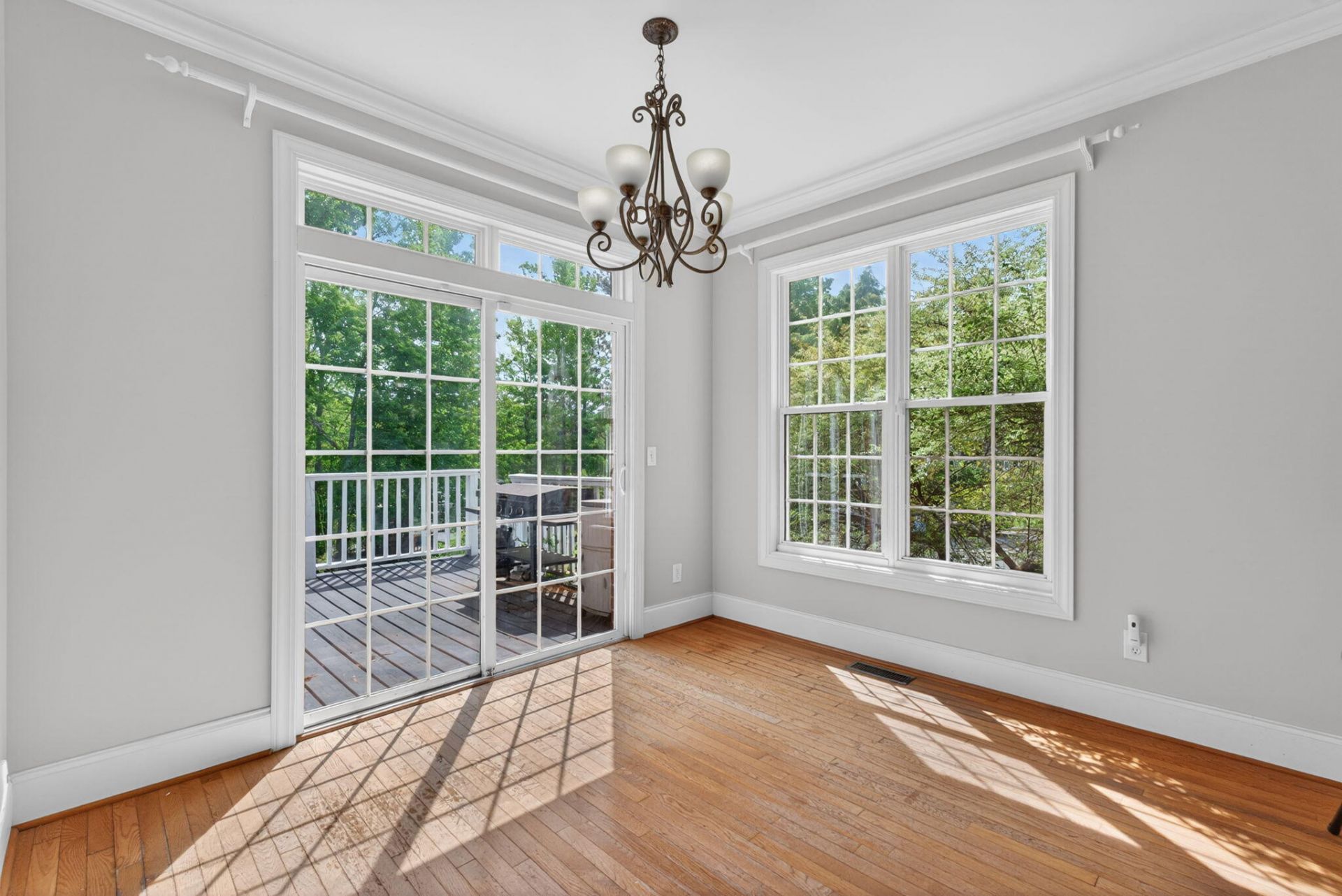 100 Shores Edge Drive Photo 27