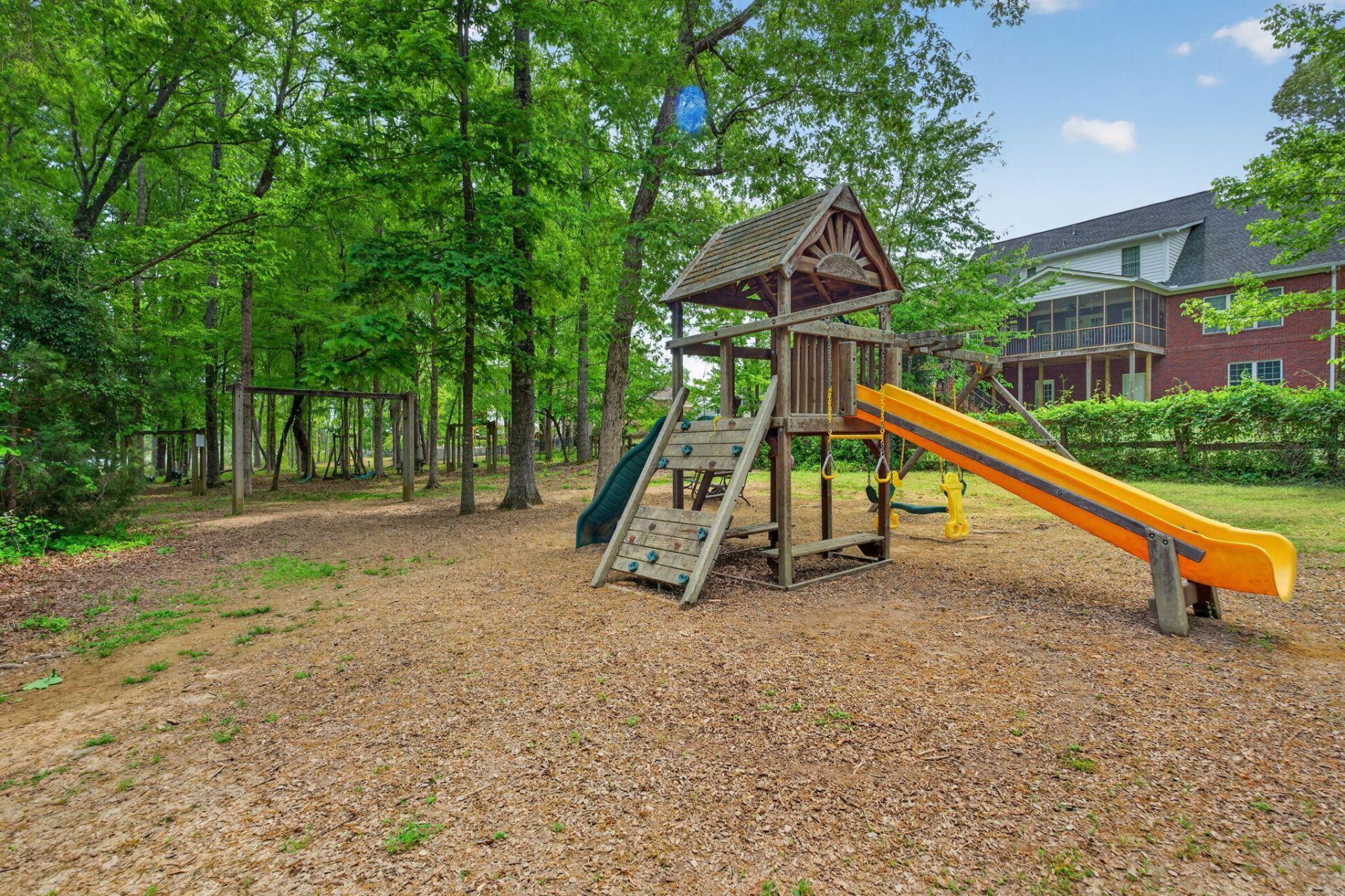 100 Shores Edge Drive Photo 54