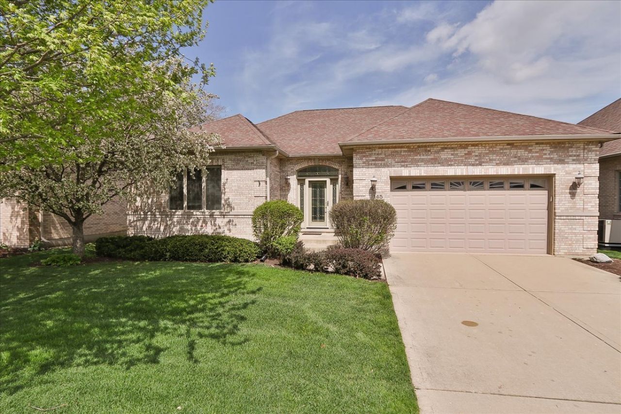 145 Rose Drive , Bloomingdale, IL 60108