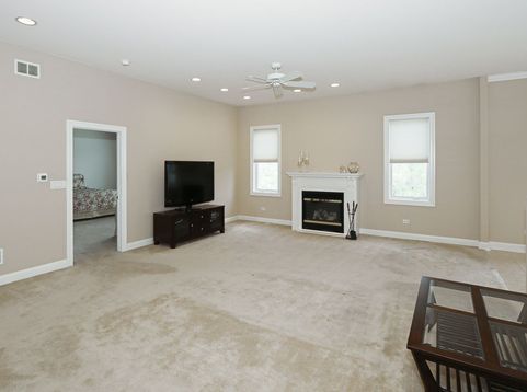 Main Photo