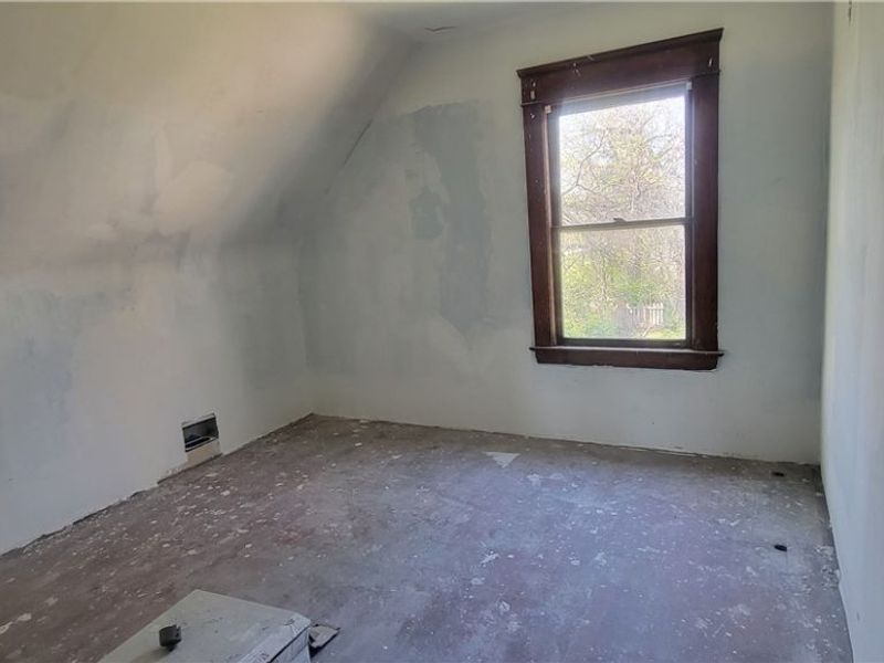 7503 Osage Avenue , Cleveland, OH 44105 Photo 16