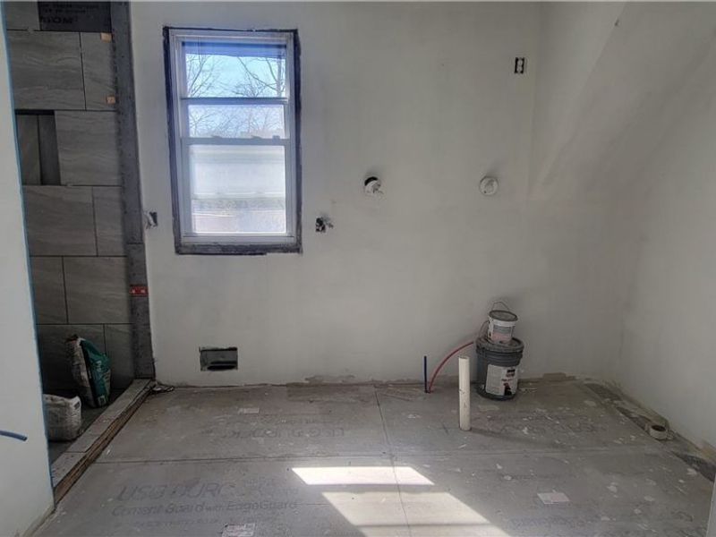 7503 Osage Avenue , Cleveland, OH 44105 Photo 17