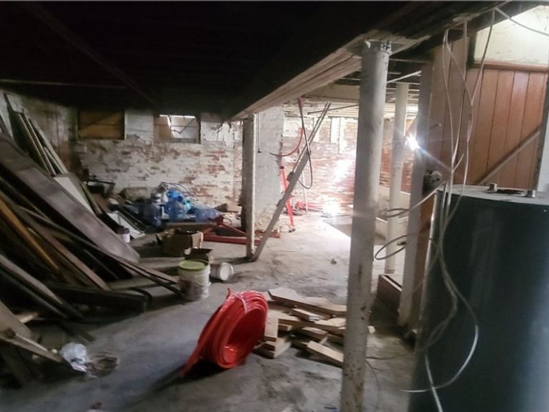 7503 Osage Avenue , Cleveland, OH 44105 Photo 21