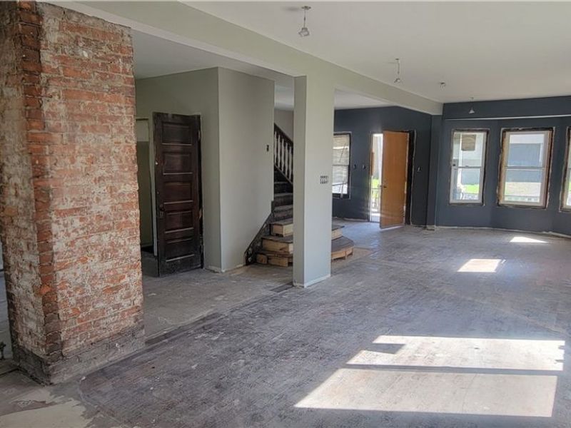 7503 Osage Avenue , Cleveland, OH 44105 Photo 7