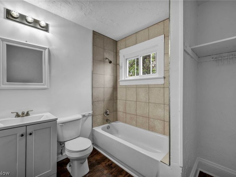 3490 W 62nd Street, Cleveland, OH 44102 Photo 15