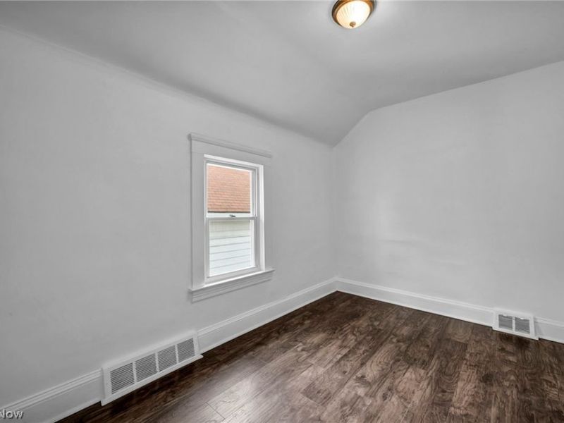 3490 W 62nd Street, Cleveland, OH 44102 Photo 24