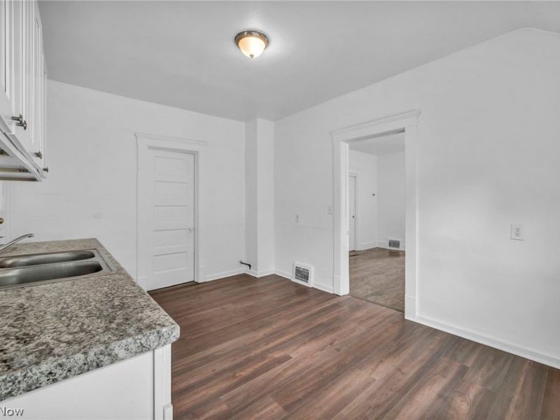 3490 W 62nd Street, Cleveland, OH 44102 Photo 44