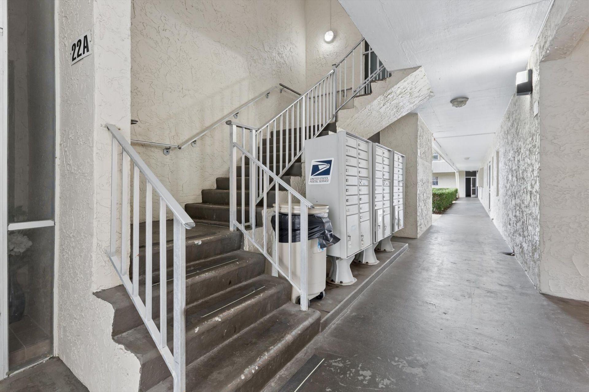 126 Sparrow Drive, Unit 10b, Royal Palm Beach, FL 33411 Photo