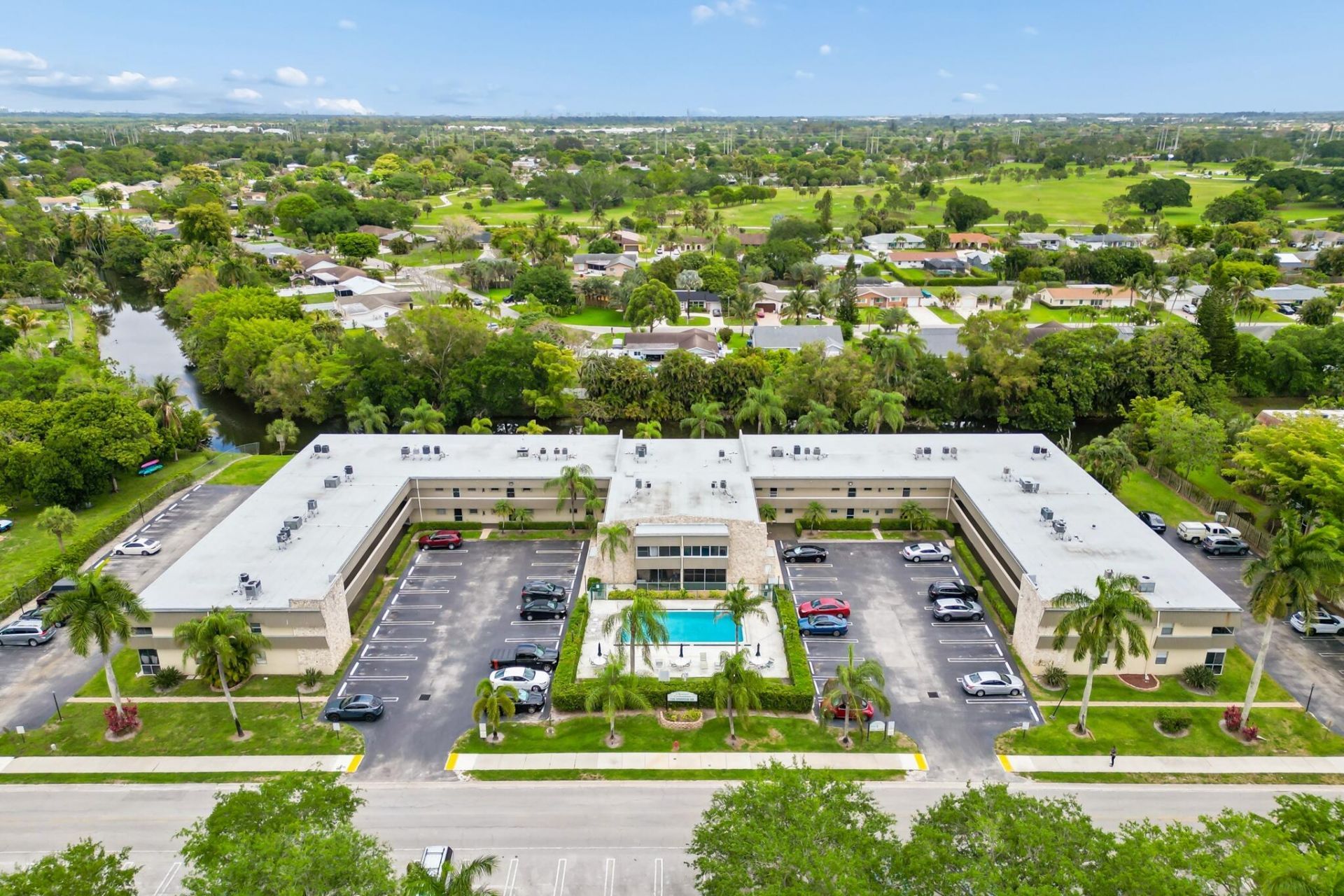 126 Sparrow Drive, Unit 10b, Royal Palm Beach, FL 33411 Photo