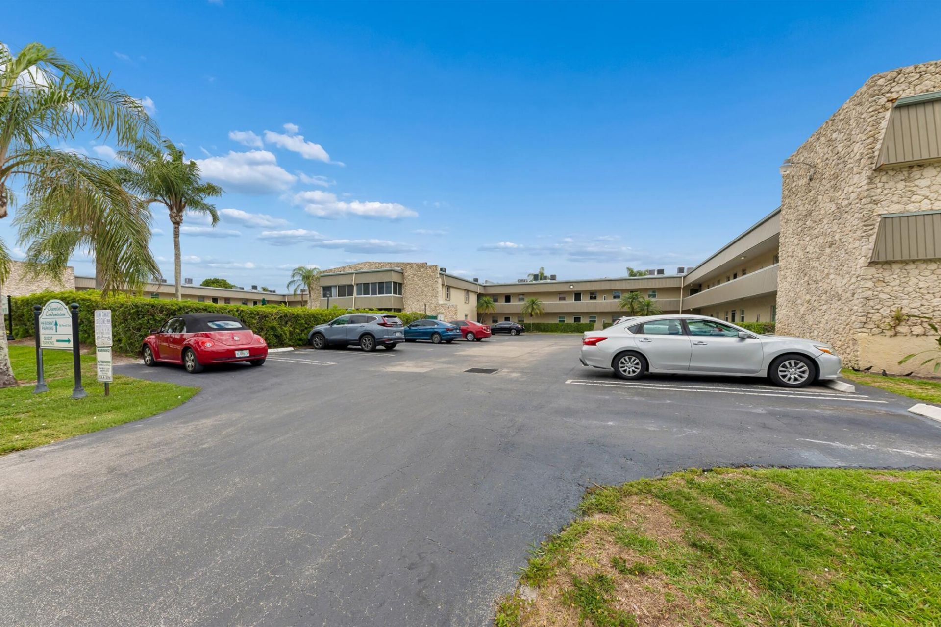 126 Sparrow Drive, Unit 10b, Royal Palm Beach, FL 33411 Photo