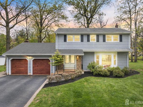 431 Brentwood Drive, Piscataway, NJ 08854