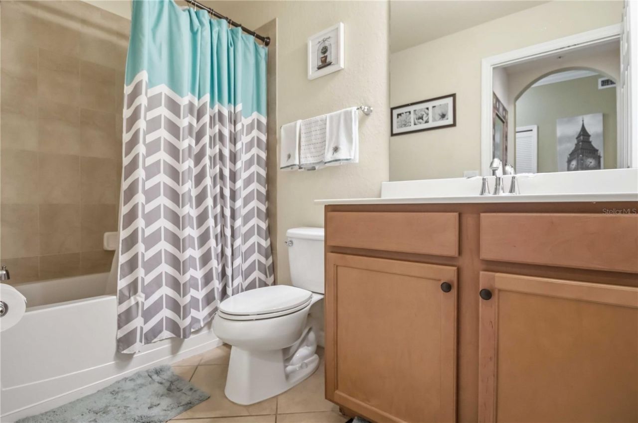 7019 River Hammock Drive, Unit 202, Bradenton, FL 34212 Photo