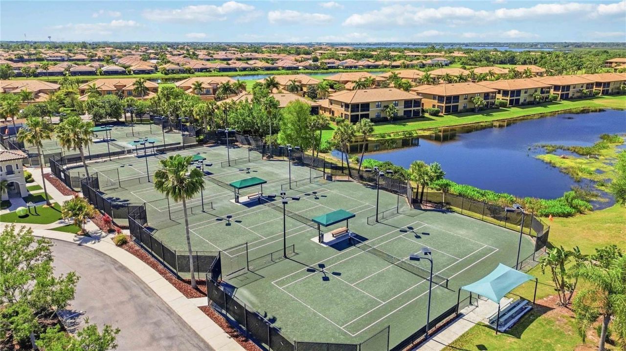7019 River Hammock Drive, Unit 202, Bradenton, FL 34212 Photo