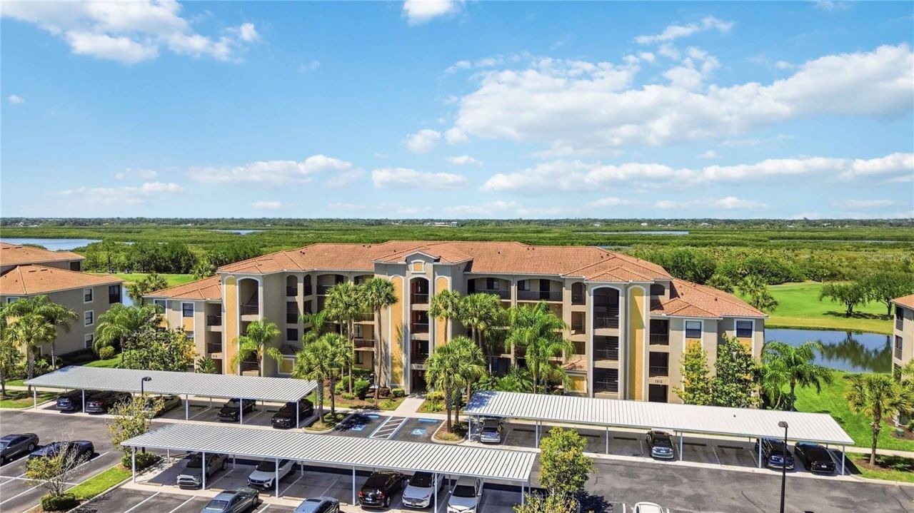 7019 River Hammock Drive, Unit 202, Bradenton, FL 34212 Photo