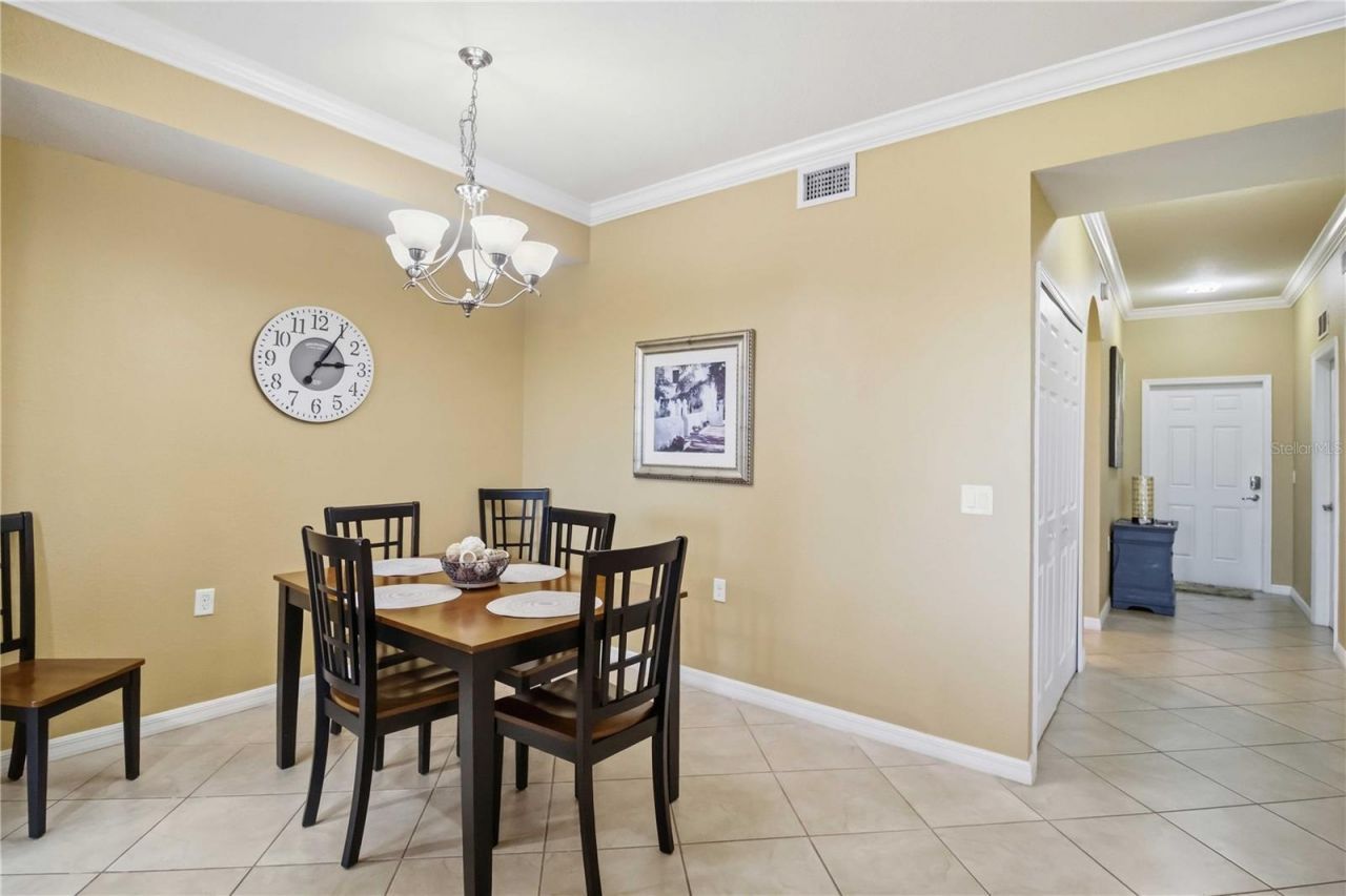 7019 River Hammock Drive, Unit 202, Bradenton, FL 34212 Photo