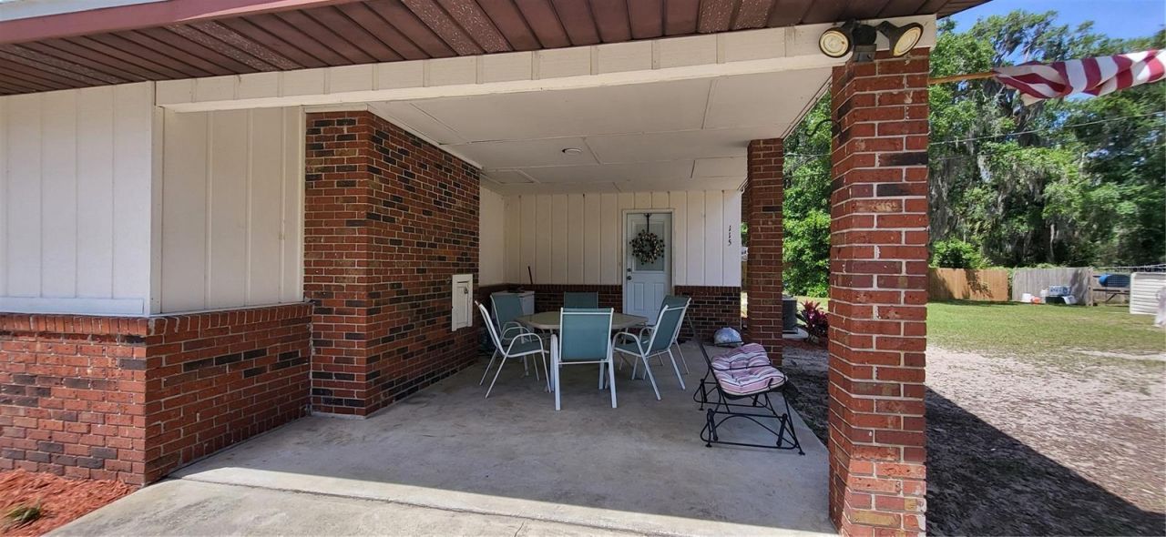 115 Fern Way, San Mateo, FL 32187 Photo