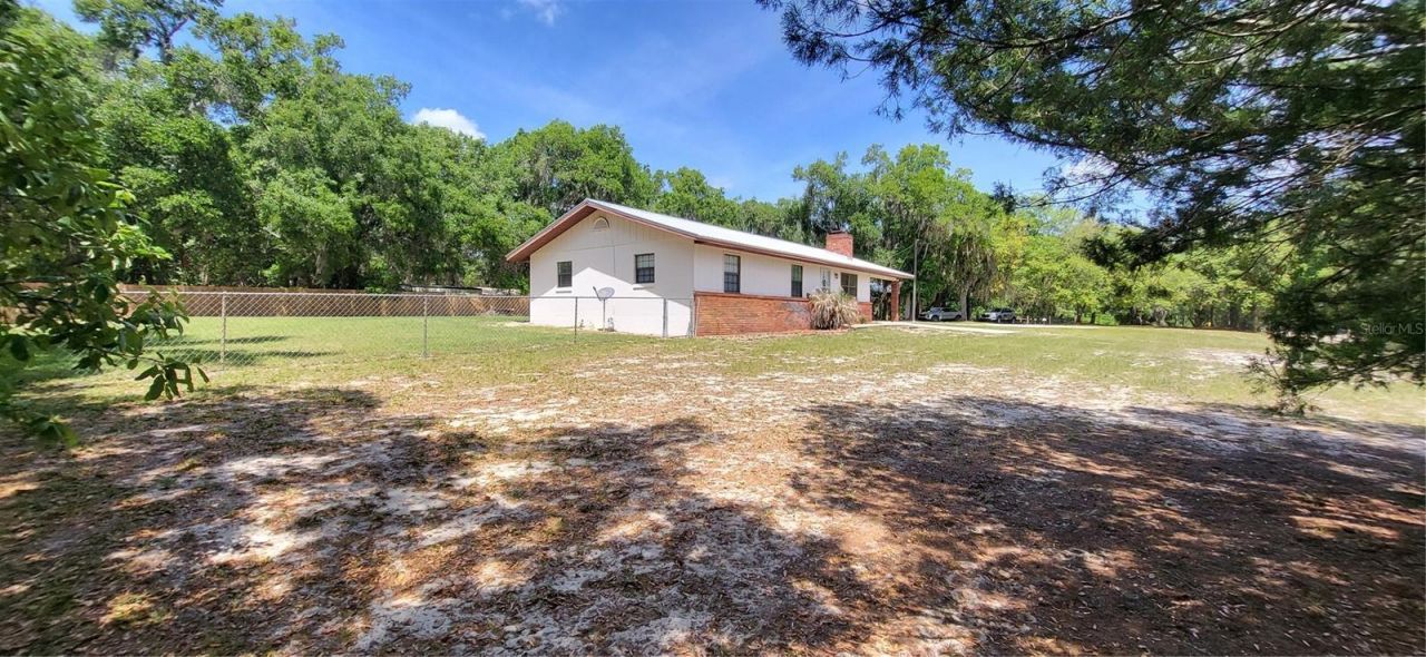 115 Fern Way, San Mateo, FL 32187 Photo