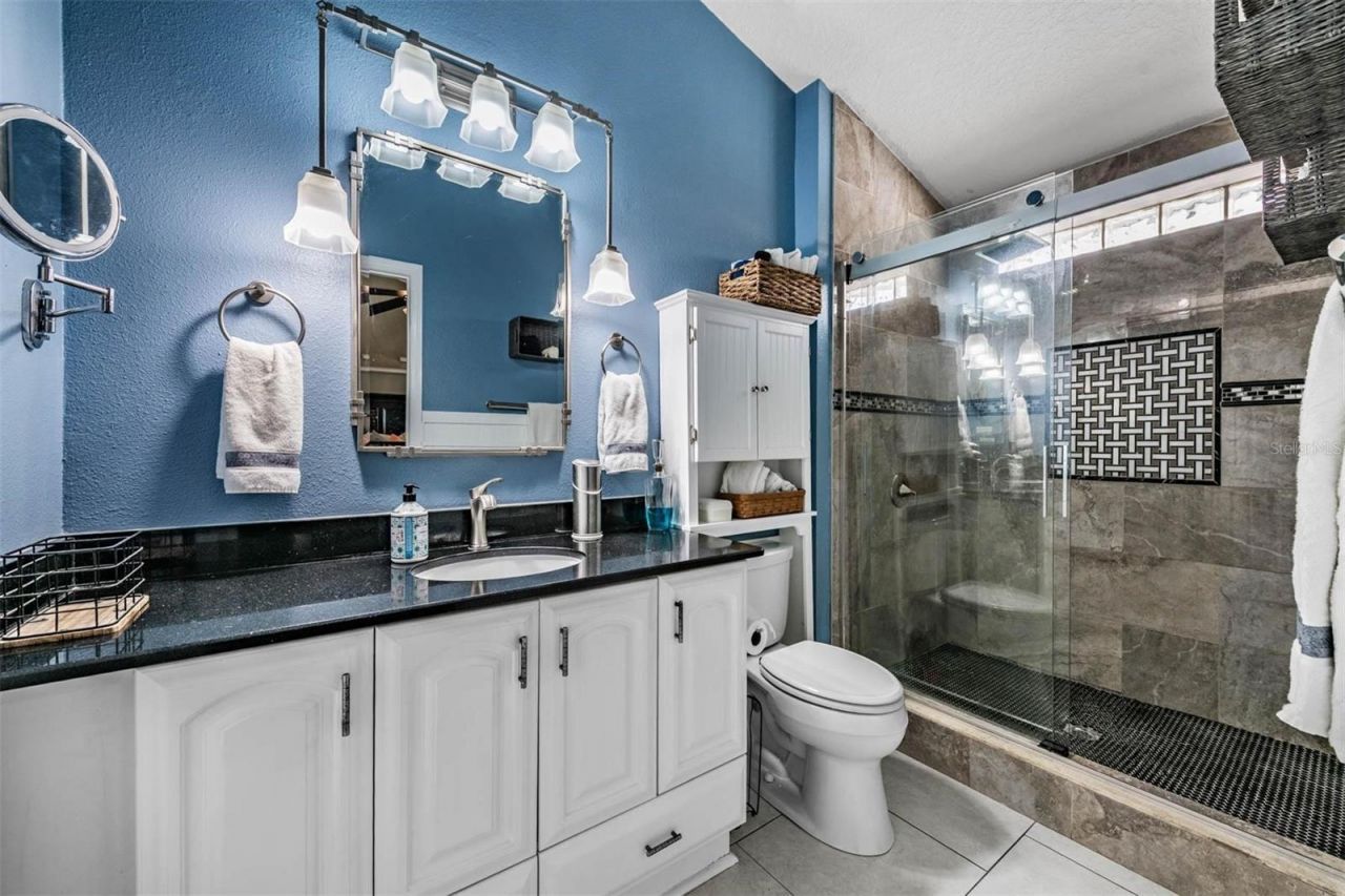 1686 Oak Spring Drive, Tarpon Springs, FL 34689 Photo