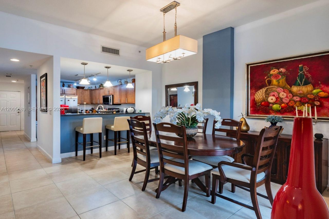 8390 SW 72nd Ave, Unit 115, Miami, FL 33143 Photo