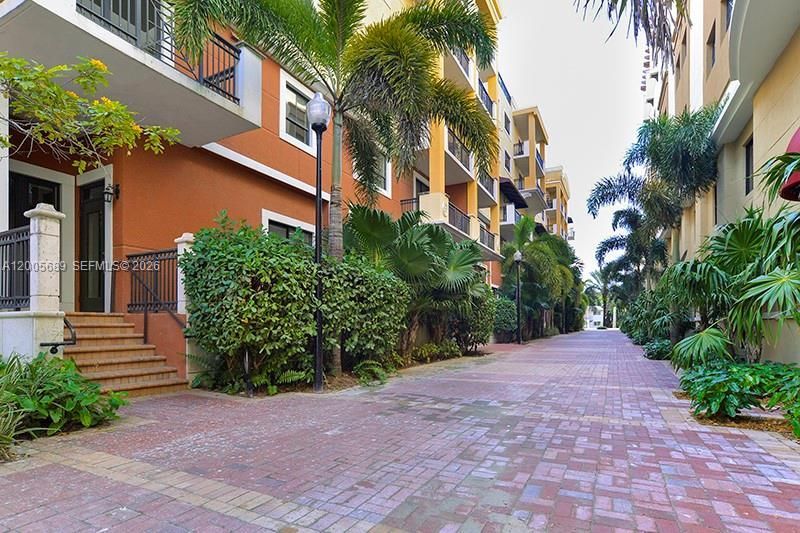 8390 SW 72nd Ave, Unit 115, Miami, FL 33143 Photo