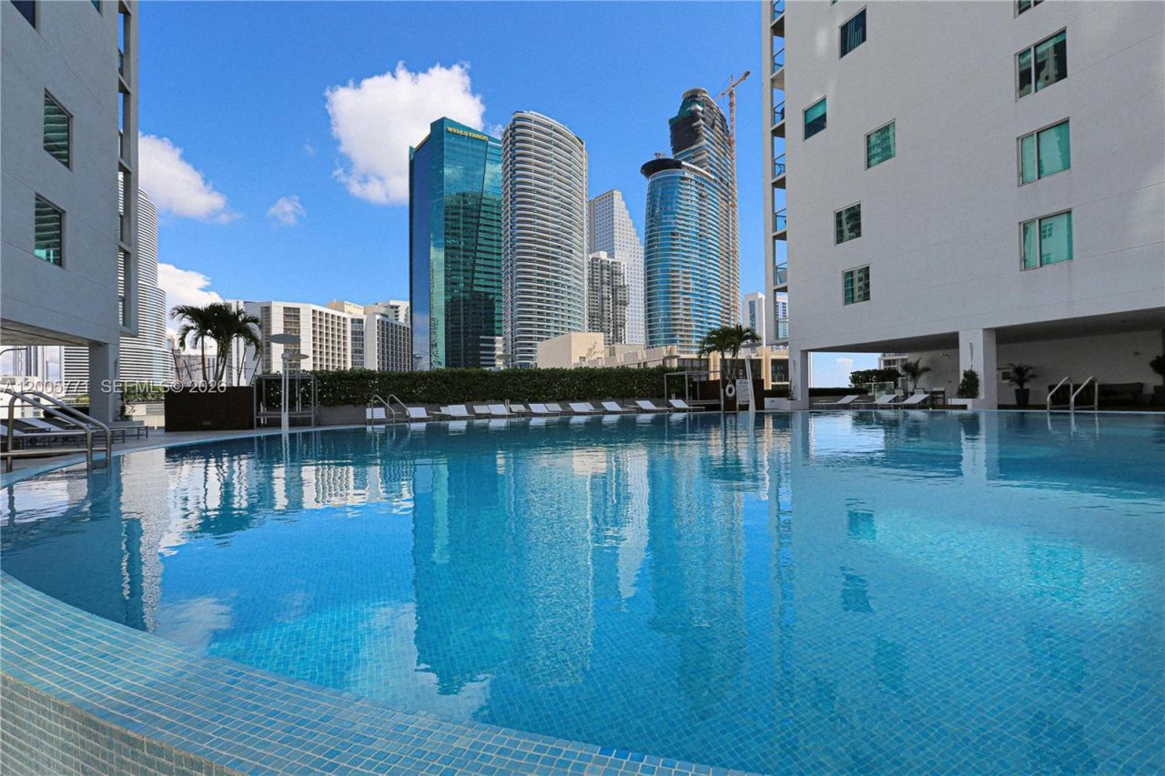 500 Brickell Ave, Unit 3604, Miami, FL 33131 Photo