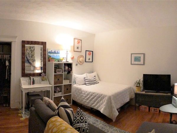 15 Parkman St, Unit 3C, Brookline, MA 02446