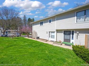 809 Corners Court, Orion Twp, MI 48362