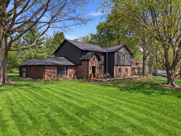 46 Ridgeway Drive , Brownsburg, IN 46112