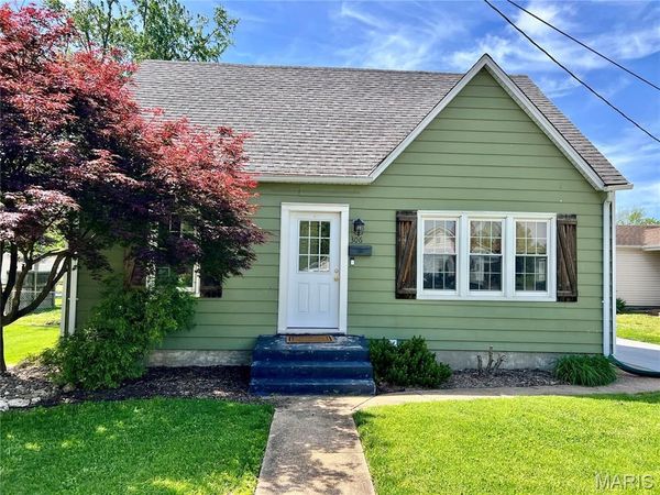 306 S Waters Street , Perryville, MO 63775