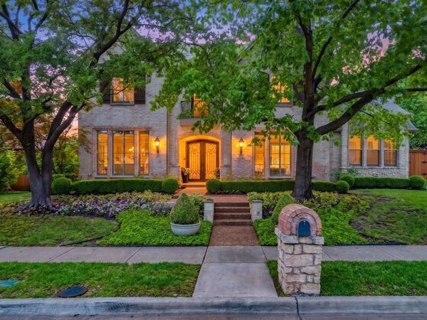 4028 Oakmeadow Drive, Plano, TX 75093