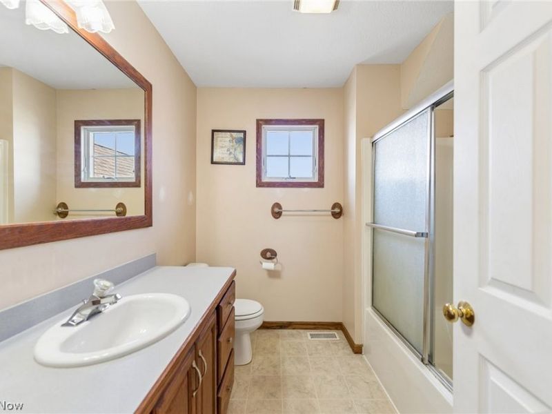 621 Parkside Reserve Street , Wellington, OH 44090 Photo 34