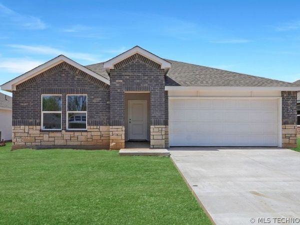 1704 S 22nd Street , Broken Arrow, OK 74011