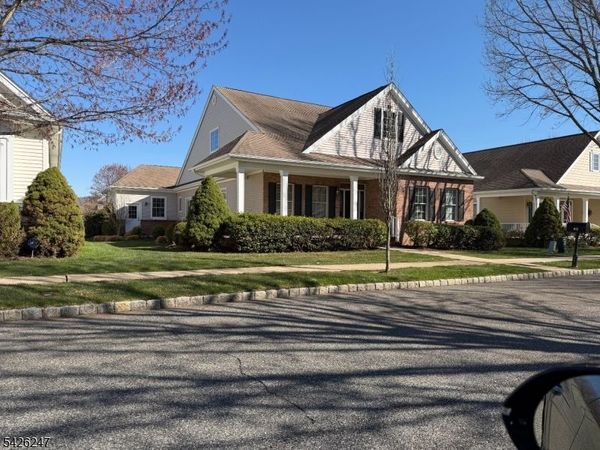 43 Falcon Way, Washington, NJ 07882