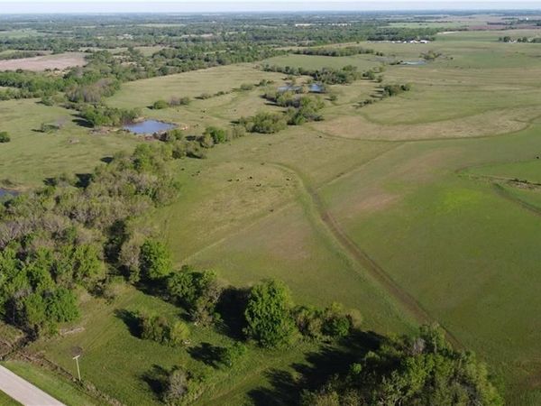 000 Delaware Road, Elsmore, KS 66732