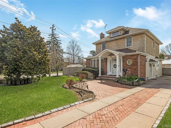 1018 Cottage Place , Baldwin, NY 11510