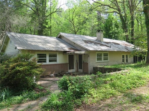 1168 Ben T Huiet Highway , Sautee Nacoochee, GA 30523