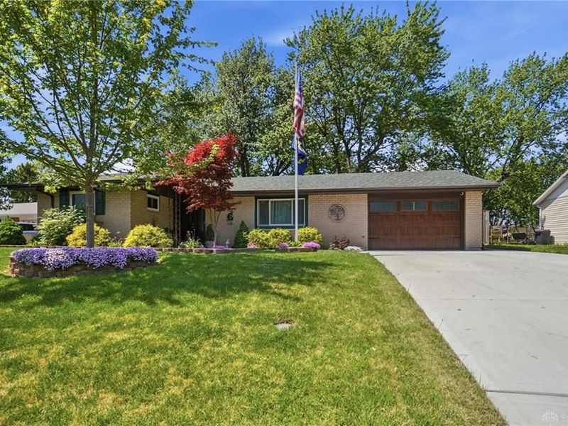 106 Sharon Drive, Piqua, OH 45356 Photo 1