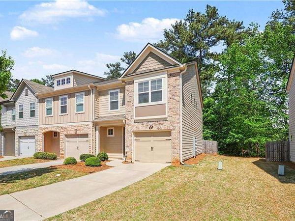 5199 Madeline Place, Stone Mountain, GA 30083