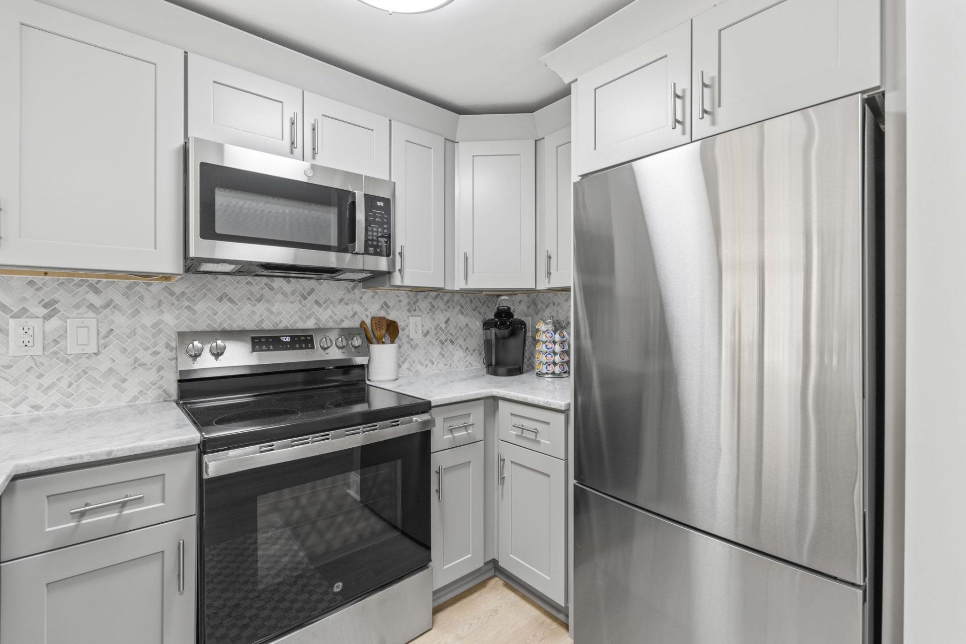 2600 N Ocean Blvd. Photo 13