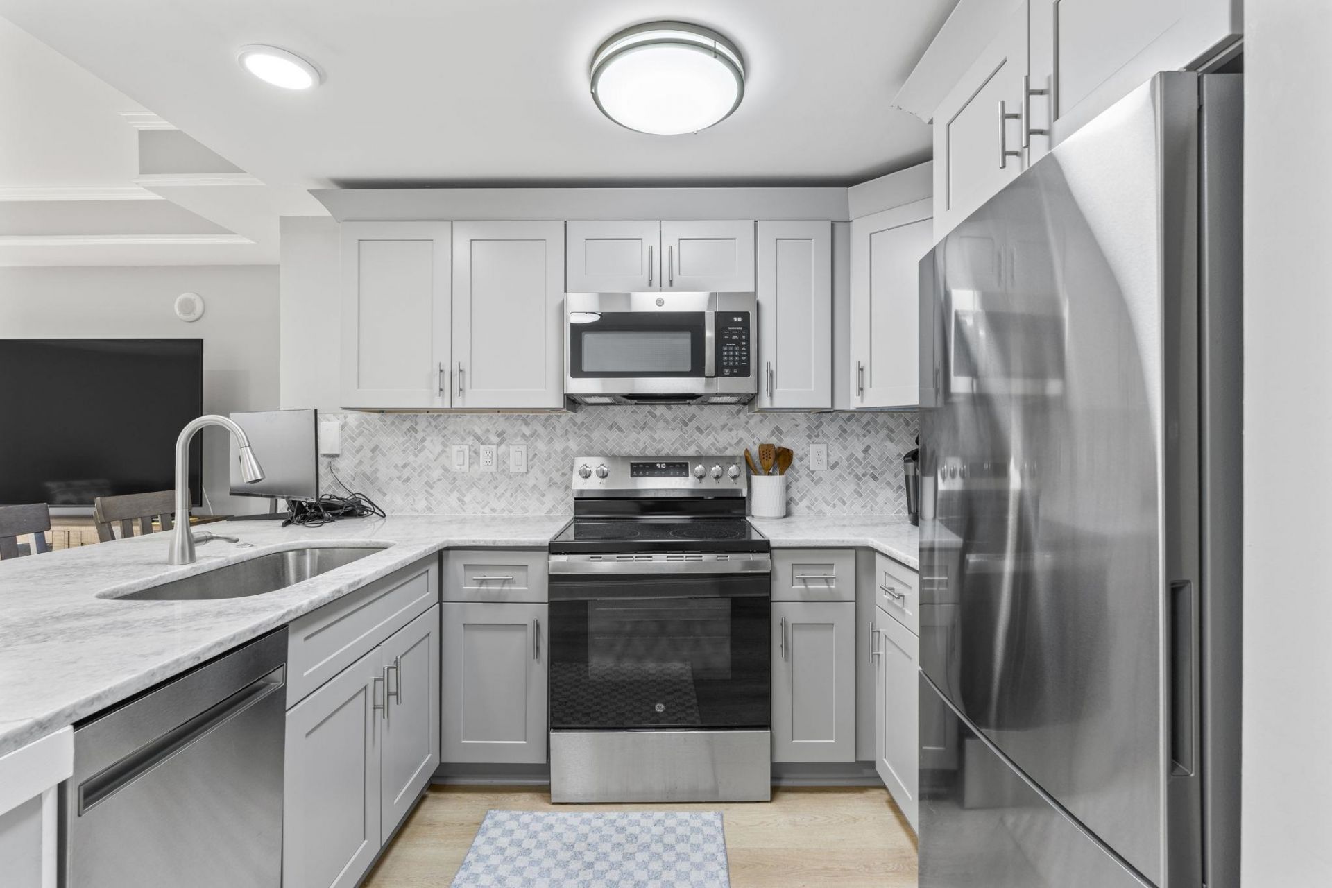 2600 N Ocean Blvd. Photo 15