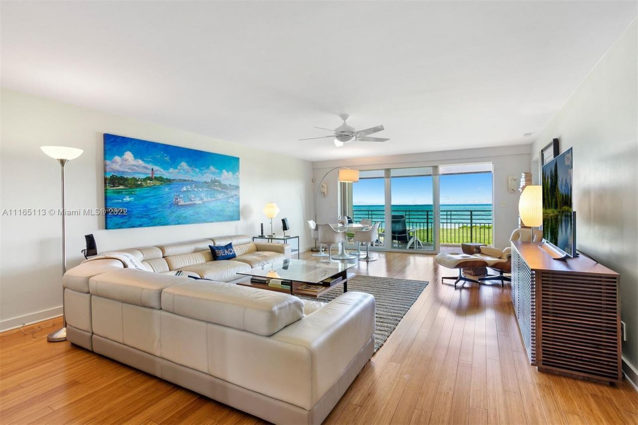 350 S Beach Road, Unit 205, Jupiter, FL 33469 Photo
