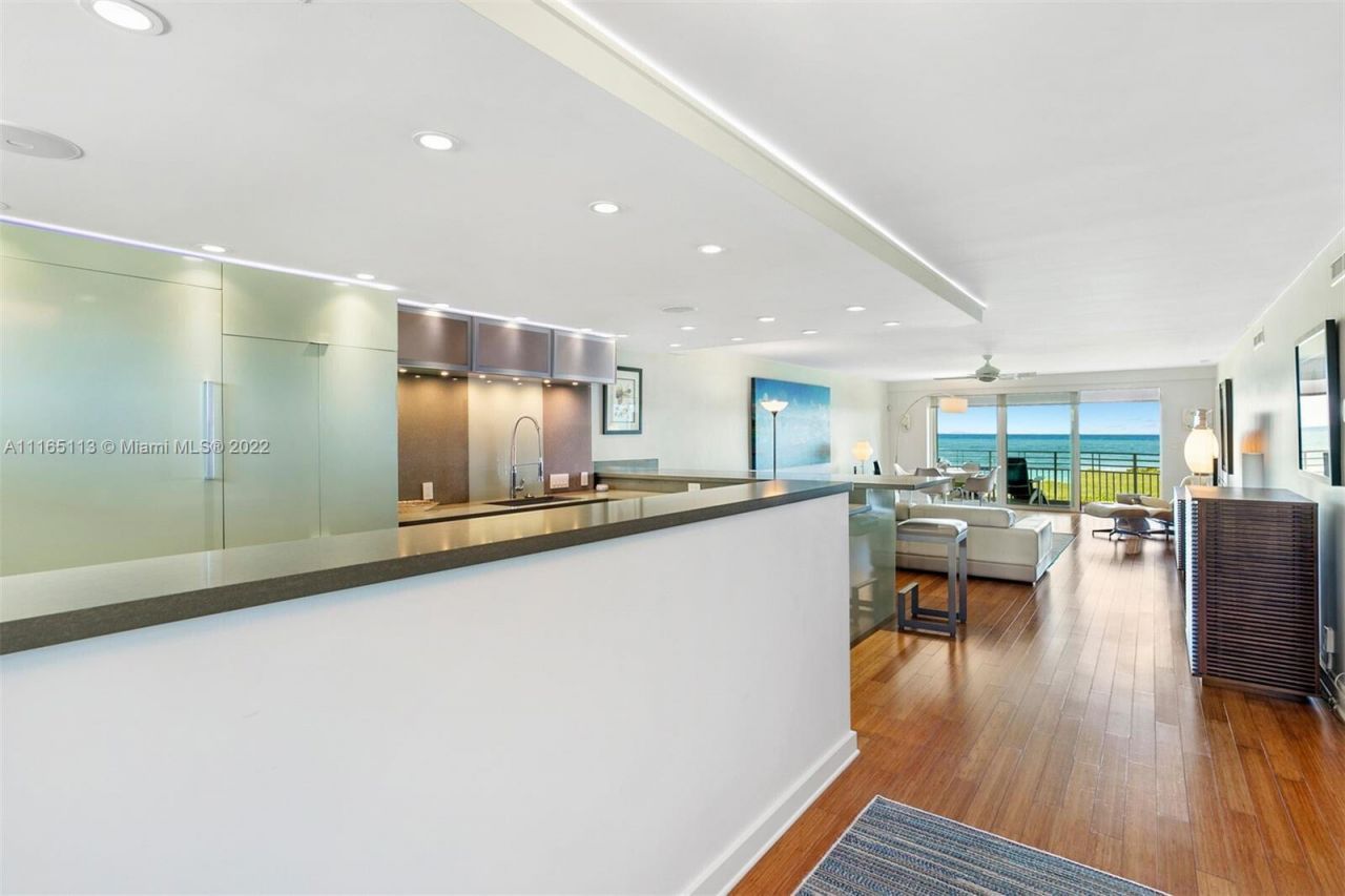 350 S Beach Road, Unit 205, Jupiter, FL 33469 Photo