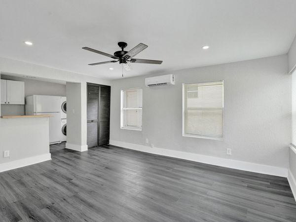 234 NE 14th Avenue, Unit #2, Pompano Beach, FL 33060